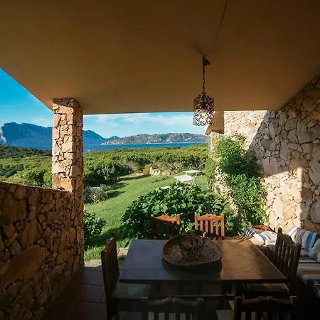 Dom wakacyjny Villaggio Cala Paradiso San Teodoro (Sardinia)