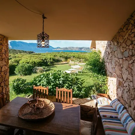 Villaggio Cala Paradiso Hébergement de vacances *